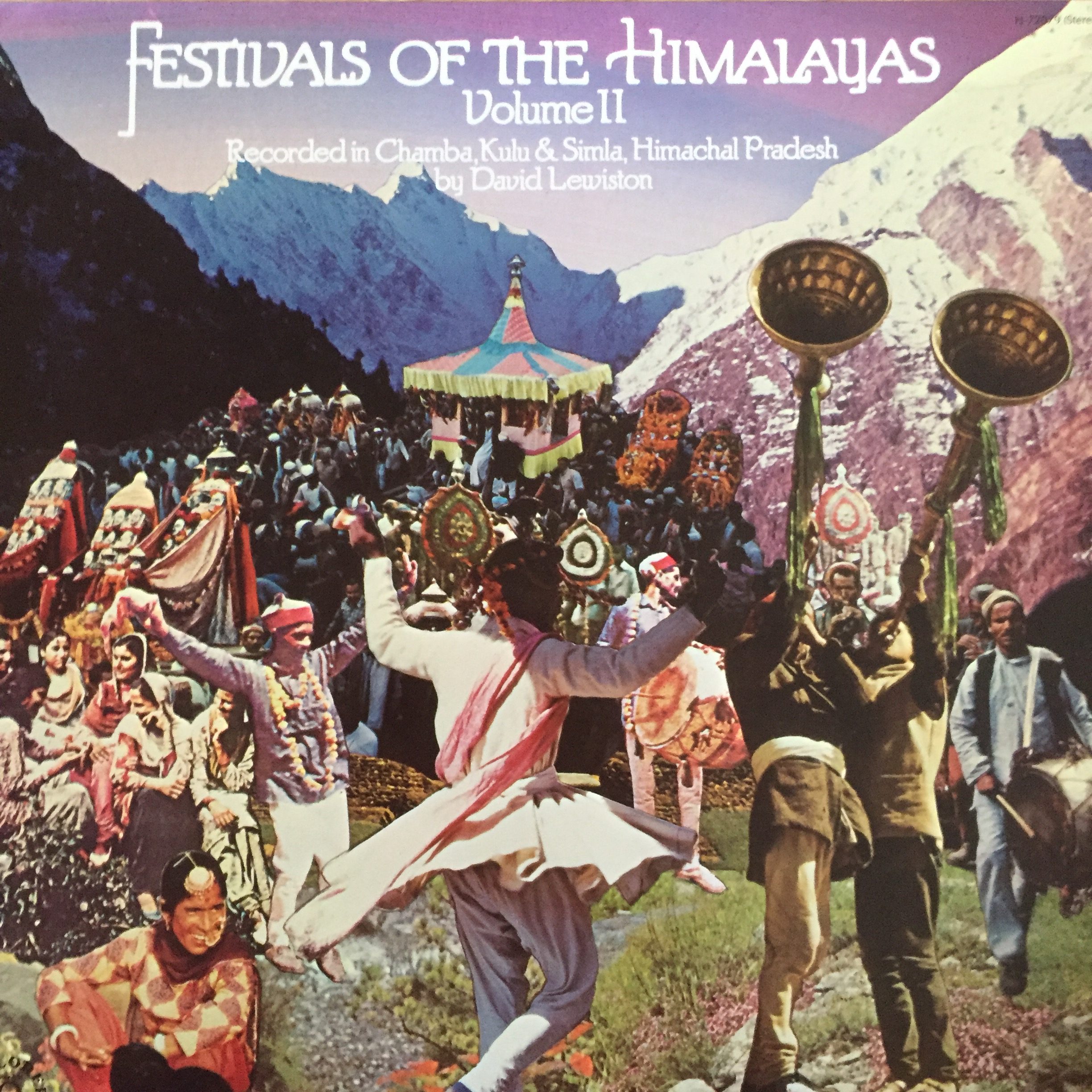 H-72079 festivals of the Himalayas Vol. II / Daniel Lewiston
